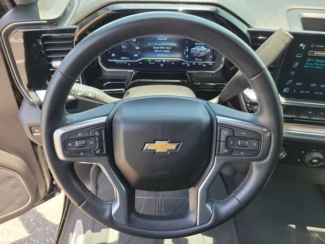 2023 Chevrolet Silverado 1500 LT - Photo 24