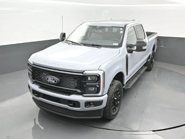 New 2027 Glacier Gray Metallic Tri-Coat Ford F-250® Lariat® image 21