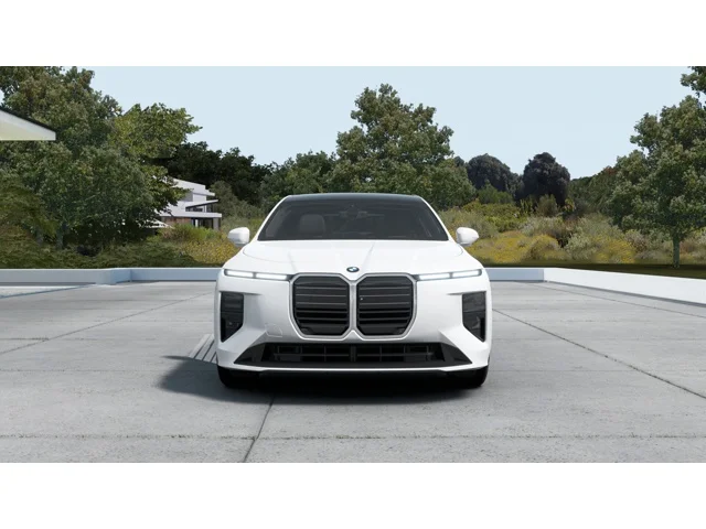 New 2027 Mineral White Metallic BMW 740i xDrive image 3