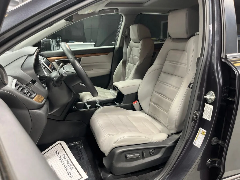 Certified Used 2018 Gunmetal Metallic Honda EX-L image 12