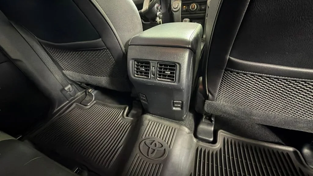 Used 2017 Gray Toyota SR5 image 31