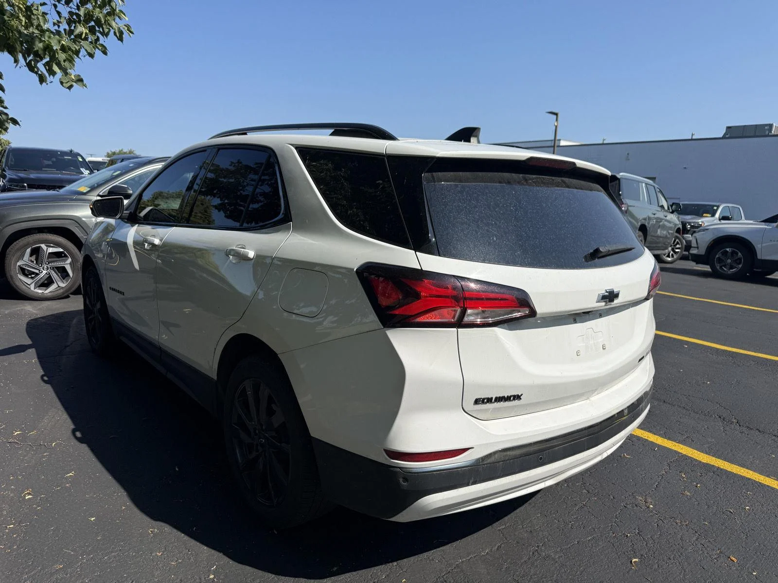 Used 2023 Summit White Chevrolet RS image 4