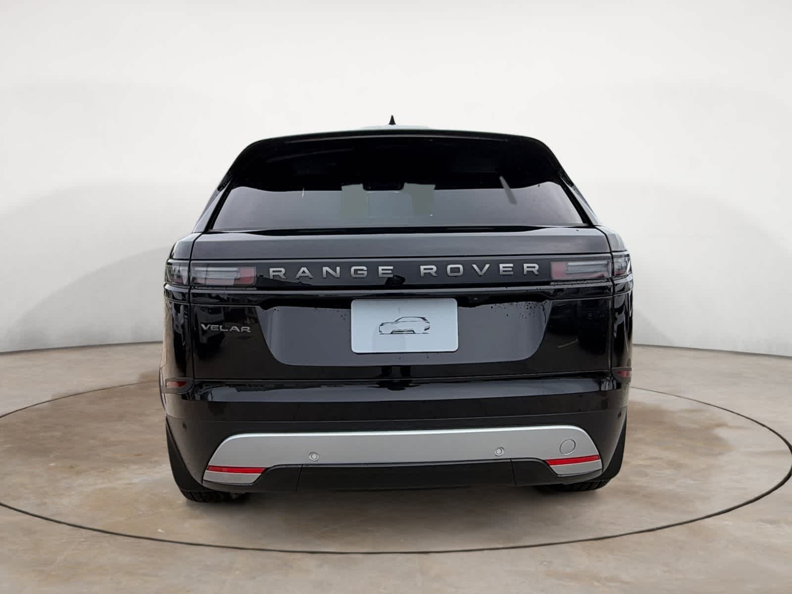 New 2026 Santorini Black LAND ROVER S image 4