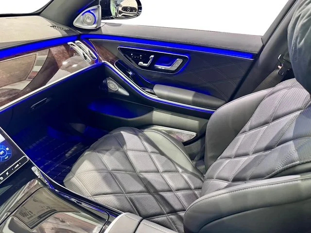 New 2026 Black Mercedes-Benz Maybach S 580 image 21