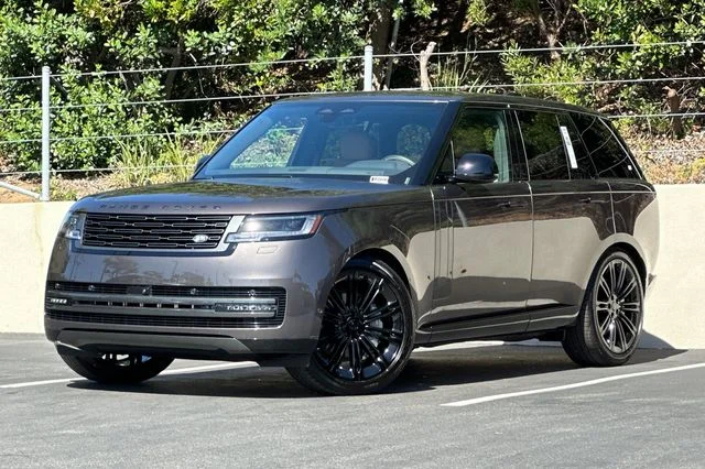2026 Land Rover Range Rover 4.4 SE SWB's photo