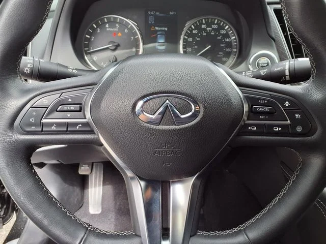Used 2023 Black INFINITI SENSORY image 10
