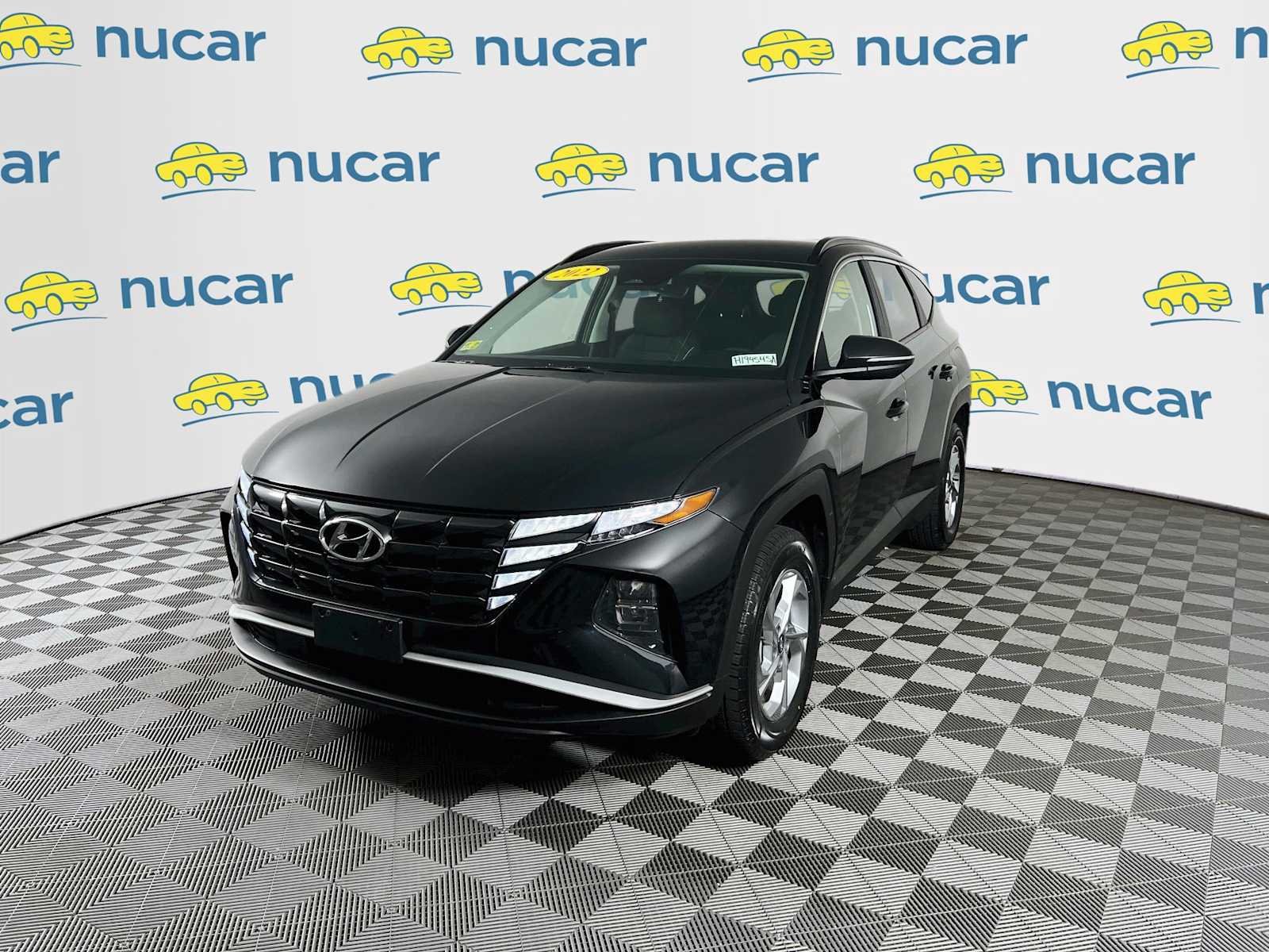 Used 2022 Phantom Black Hyundai SEL image 3