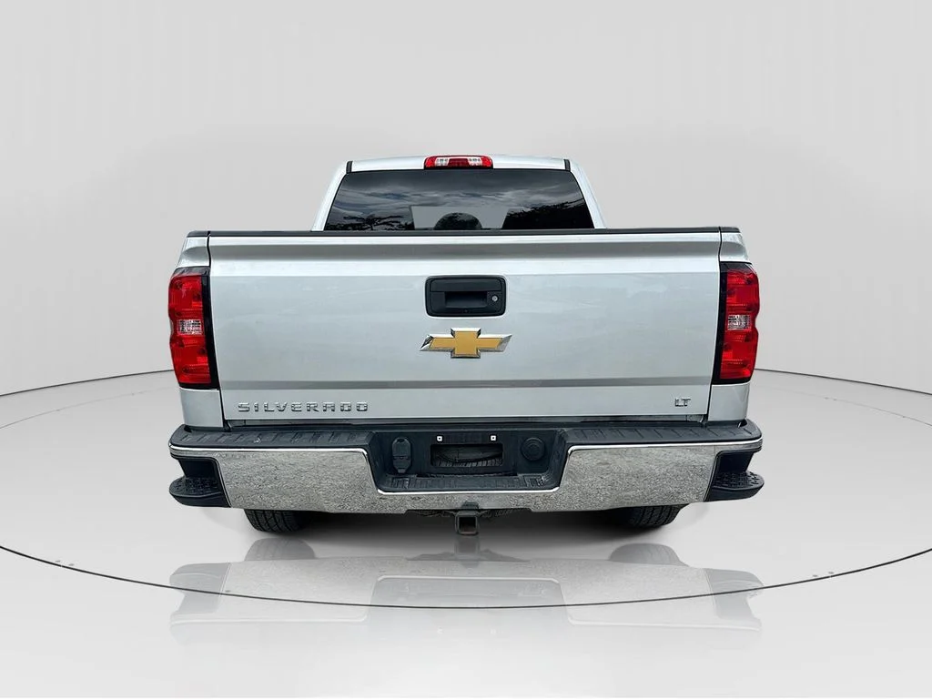 Used 2017 Silver Chevrolet LT image 6