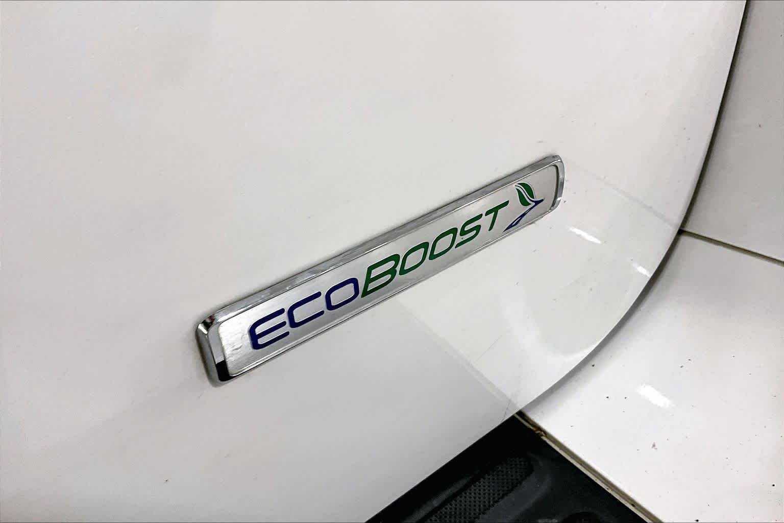 Used 2015 White Platinum Metallic Tri-Coat Ford Limited image 10