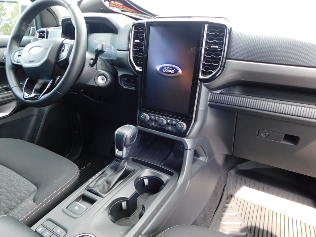 Used 2024 Cactus Ford XLT image 24