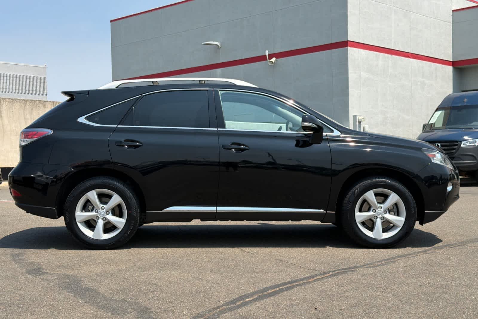 Used 2015 Obsidian Lexus  image 6