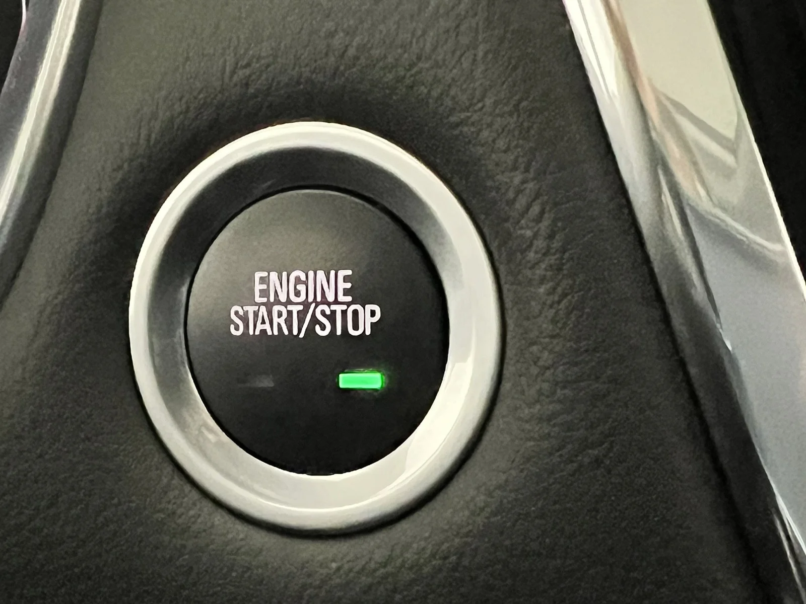 Used 2020 Summit White Chevrolet Premier image 30