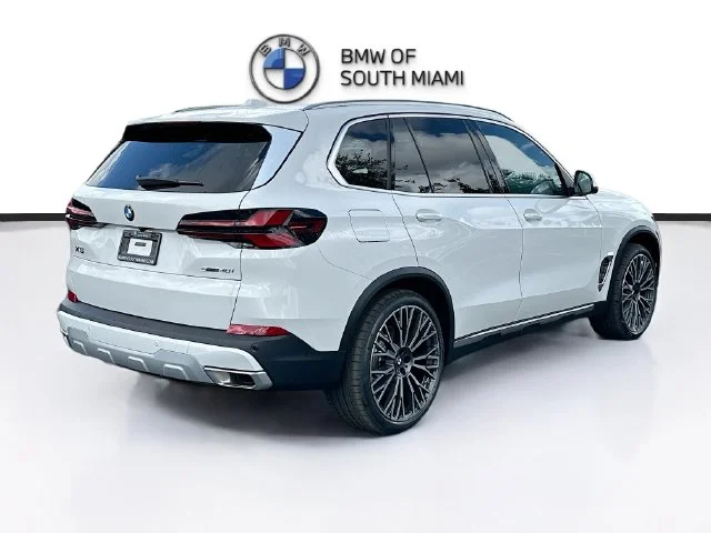 Used 2026 White BMW sDrive40i image 6