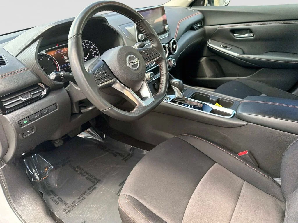 Used 2023 White Nissan SR image 22