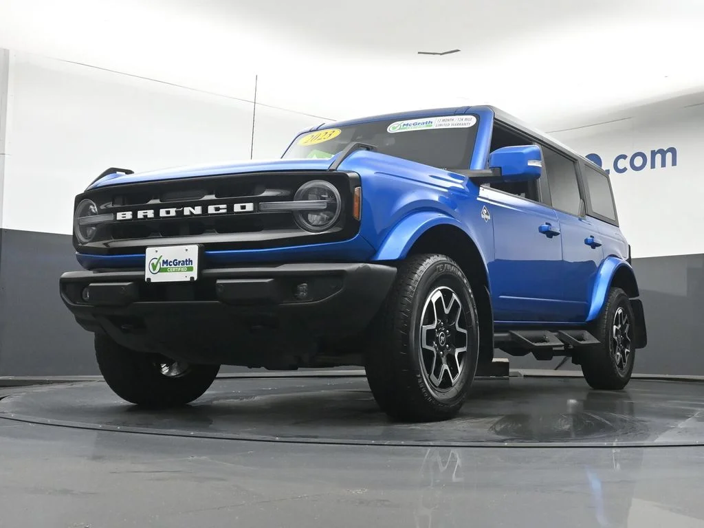 Certified Used 2023 Blue Ford Outer Banks image 7