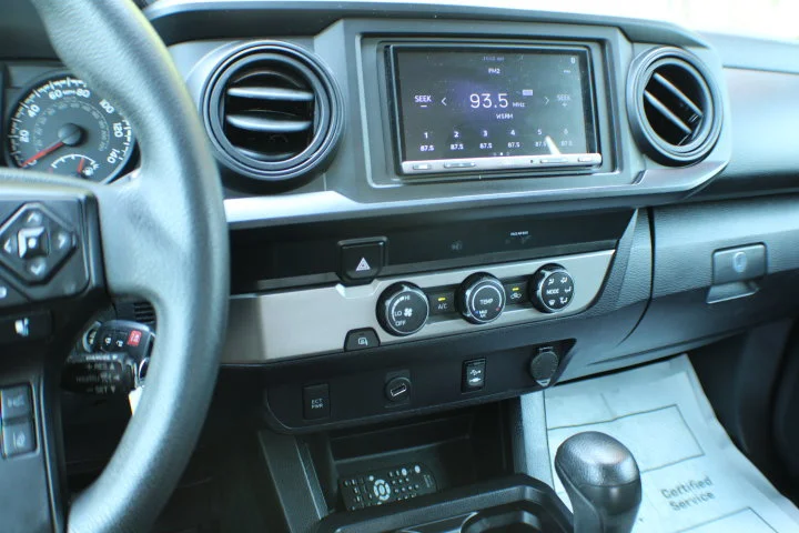 Used 2019 Red Toyota  image 9