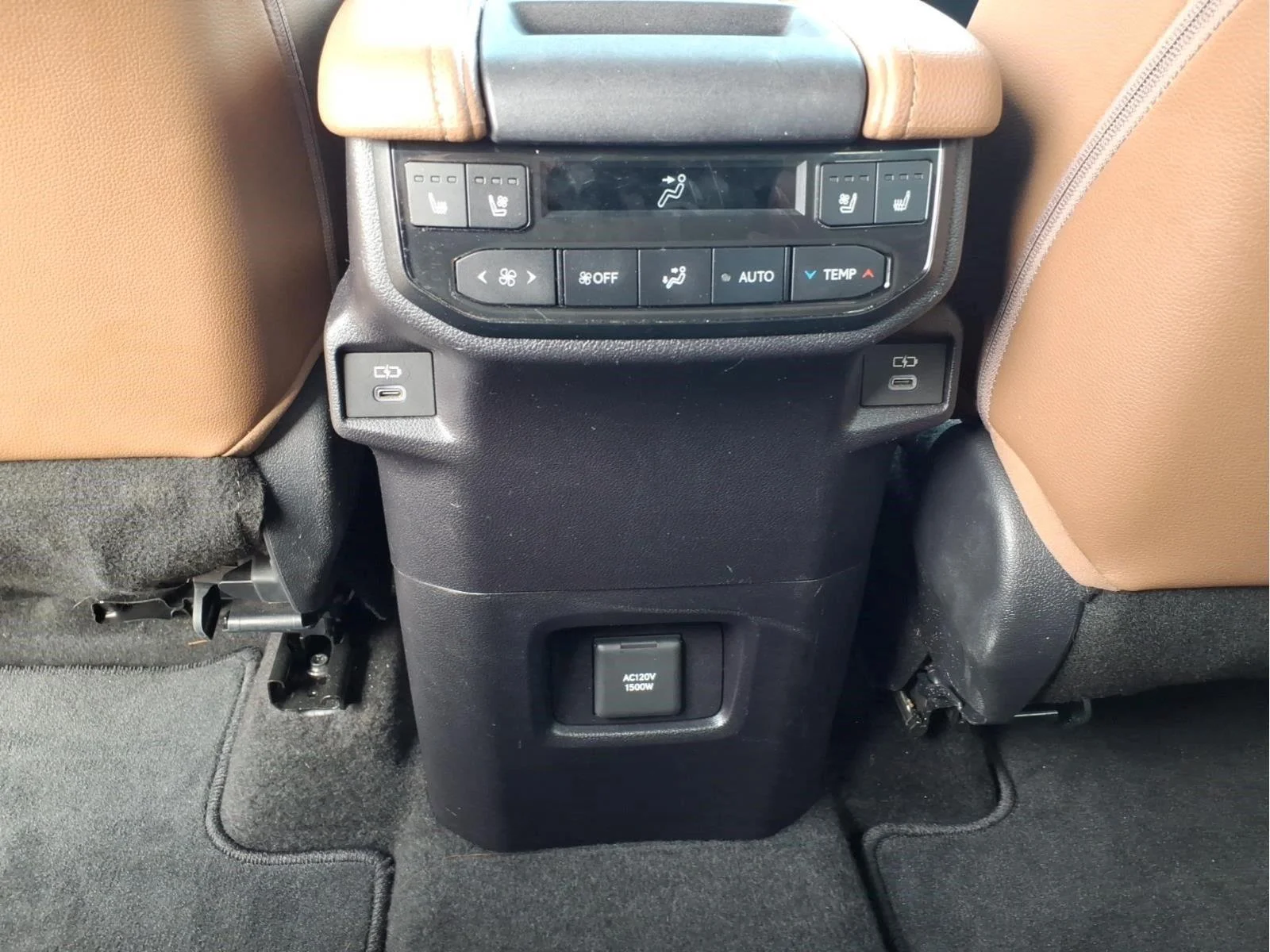 Used 2026 Wind Chill Pearl Toyota MAX Platinum image 13
