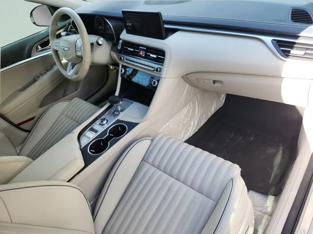 Used 2026 White Genesis 2.5T Prestige image 15