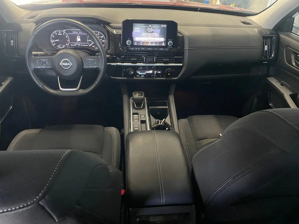 Used 2025 Red Nissan SV image 12