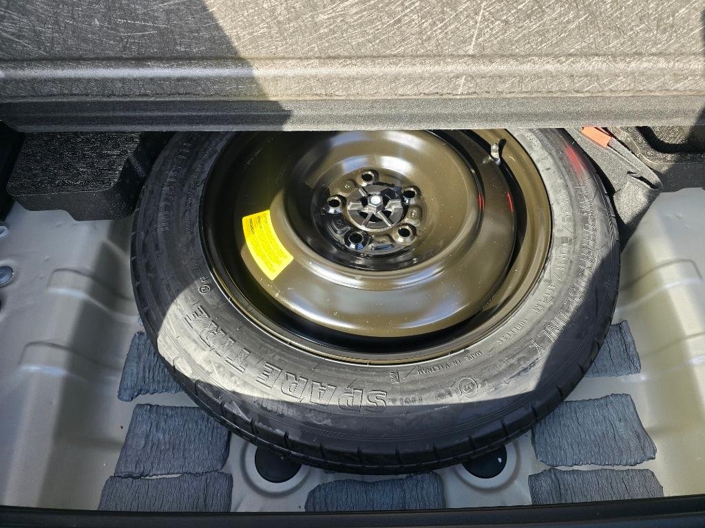 New 2026 Ectronic Gray Hyundai SE AWD image 31