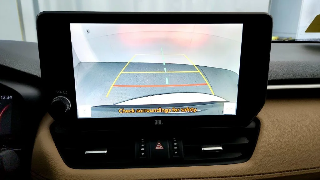 Used 2025 Blue Toyota XLE Premium image 32
