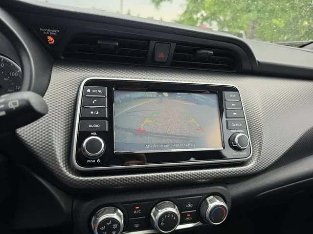 Used 2019 Super Black Nissan S image 15
