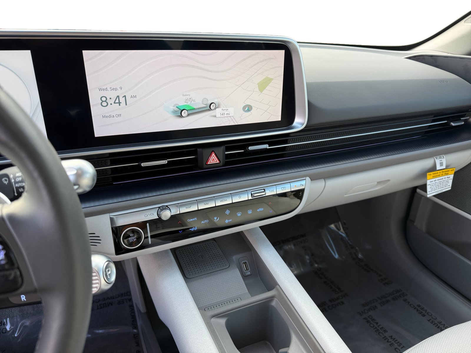 Used 2024 White Hyundai Limited image 12