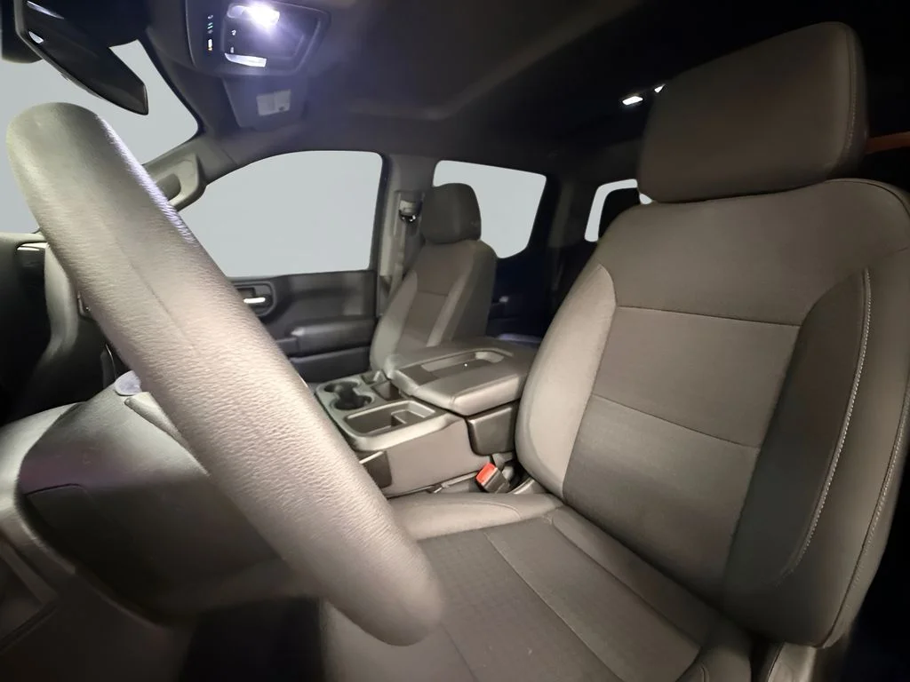 Used 2023 Black Chevrolet Custom image 25