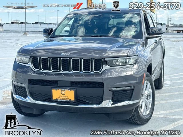Used 2024 Gray Jeep Limited image 1
