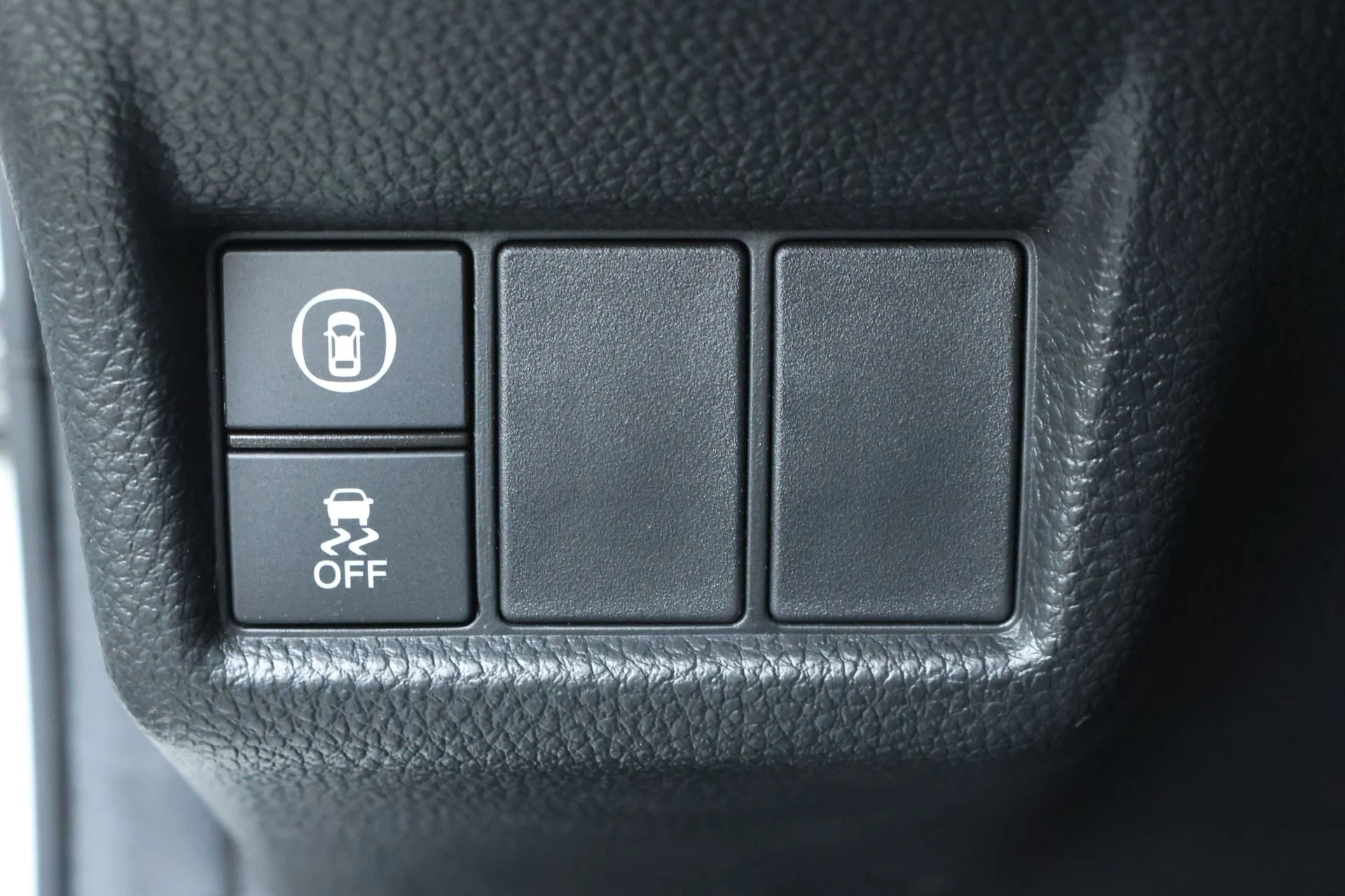Used 2024  Honda Sport image 18