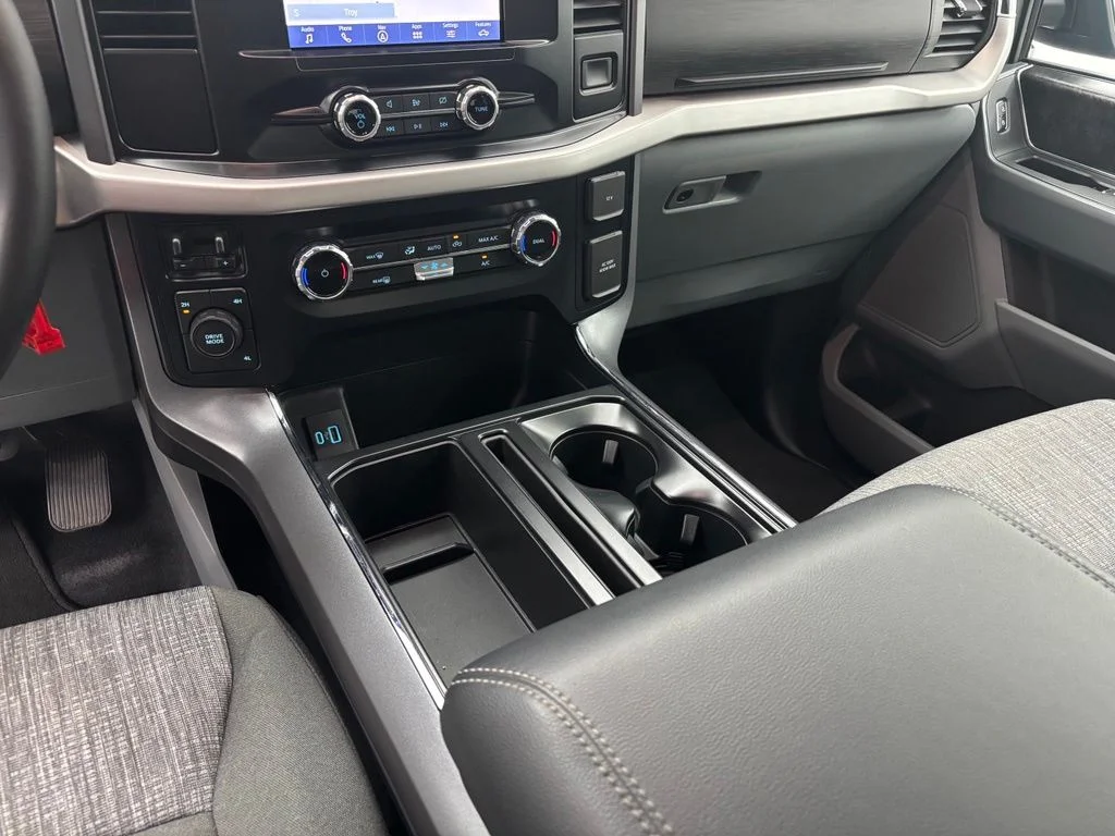 Used 2023 Blue Ford XLT image 26