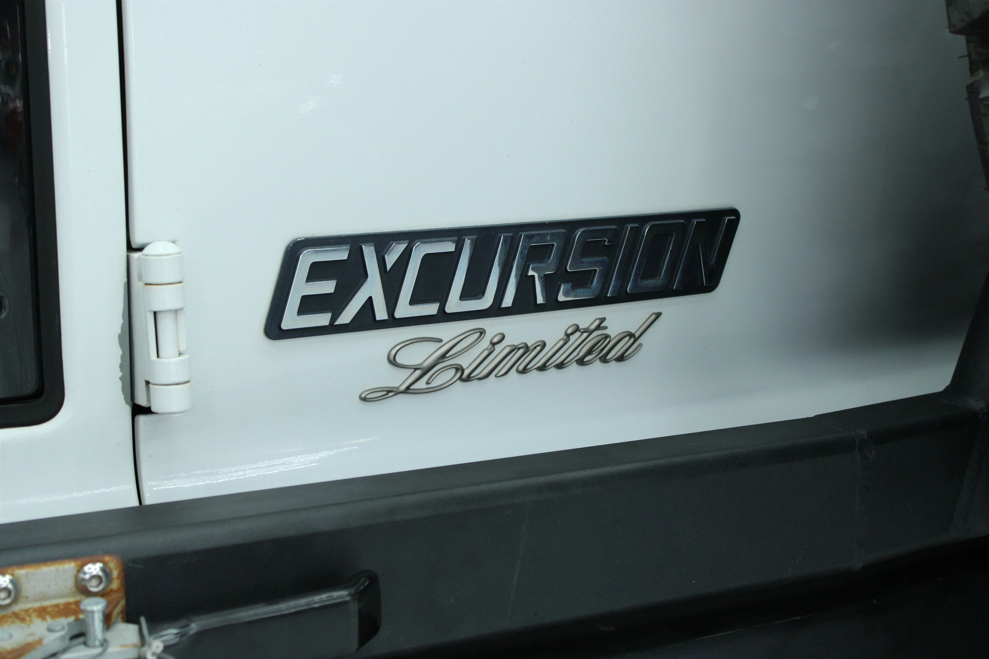 2002 Ford Excursion Limited - Photo 37
