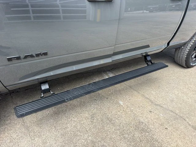 New 2026 Ceramic Gray Clear-Coat Exterior Paint RAM Laramie image 15
