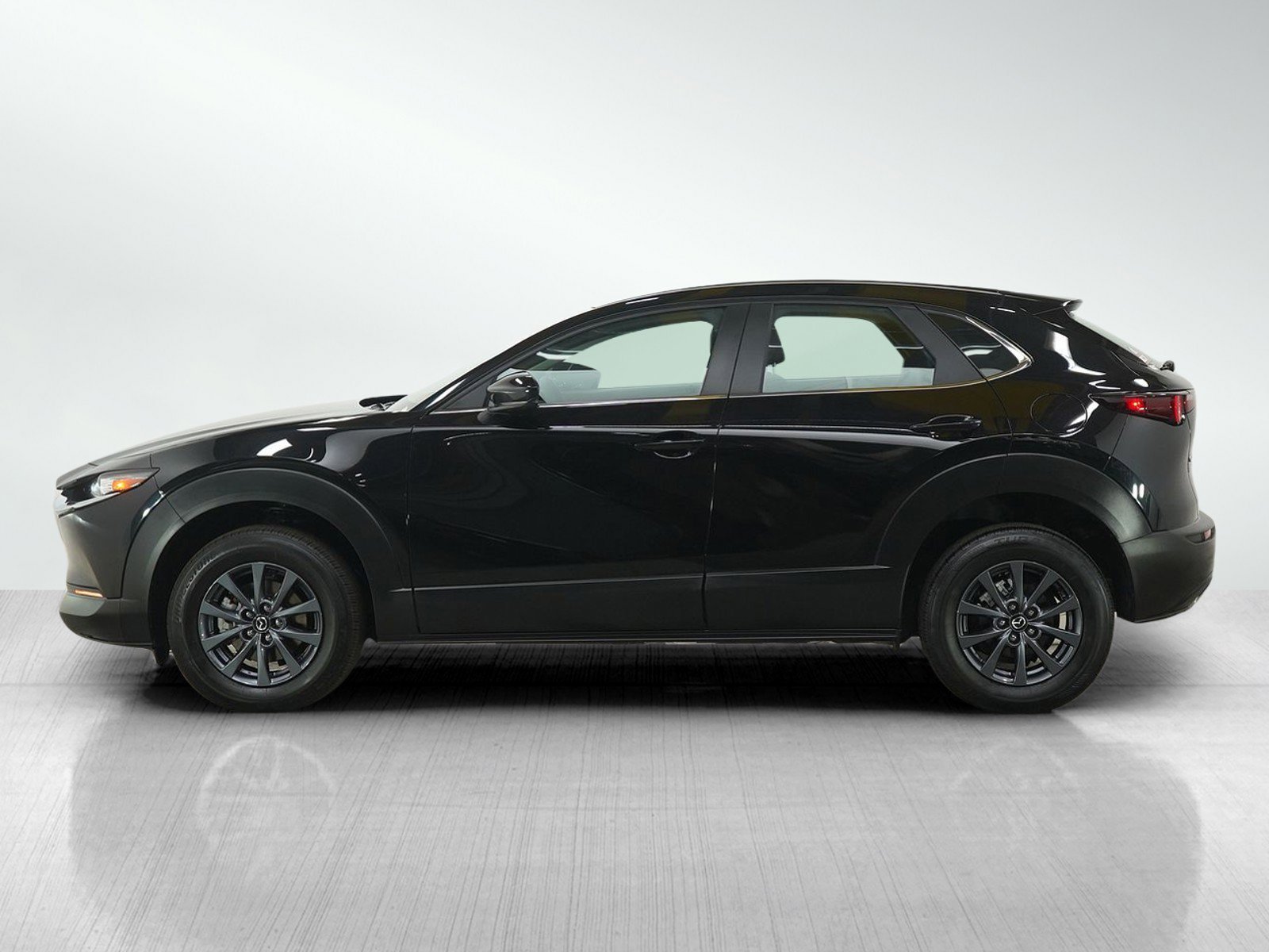 Used 2024 Mazda CX-30 S with VIN 3MVDMBAMXRM617501 for sale in Burnsville, Minnesota