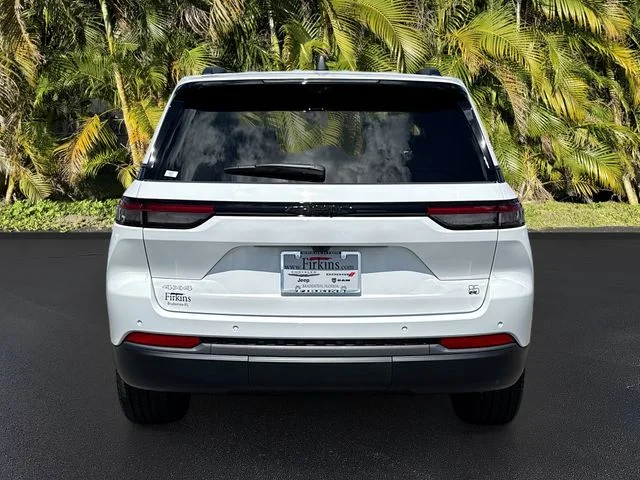 New 2026 Bright White Clearcoat Jeep  image 5