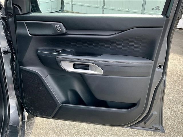 Used 2024 Gray Ford XLT image 12
