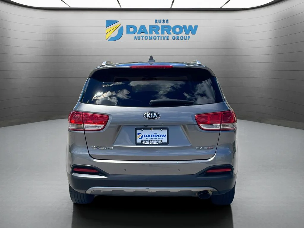 Used 2016 Silver Kia EX image 4