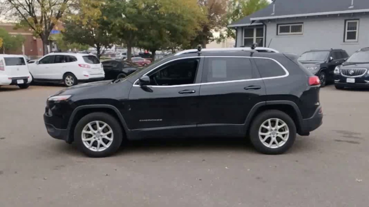 2016 Jeep Cherokee Latitude photo 4