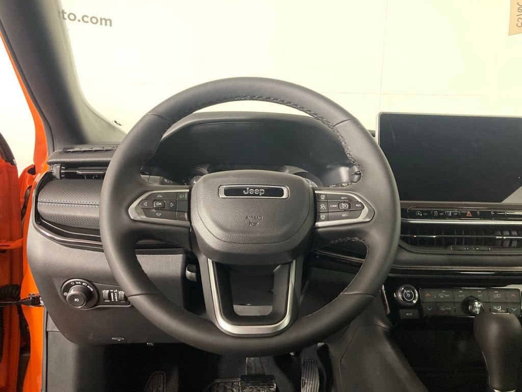 New 2026 Joose (DISC) Jeep Latitude image 7