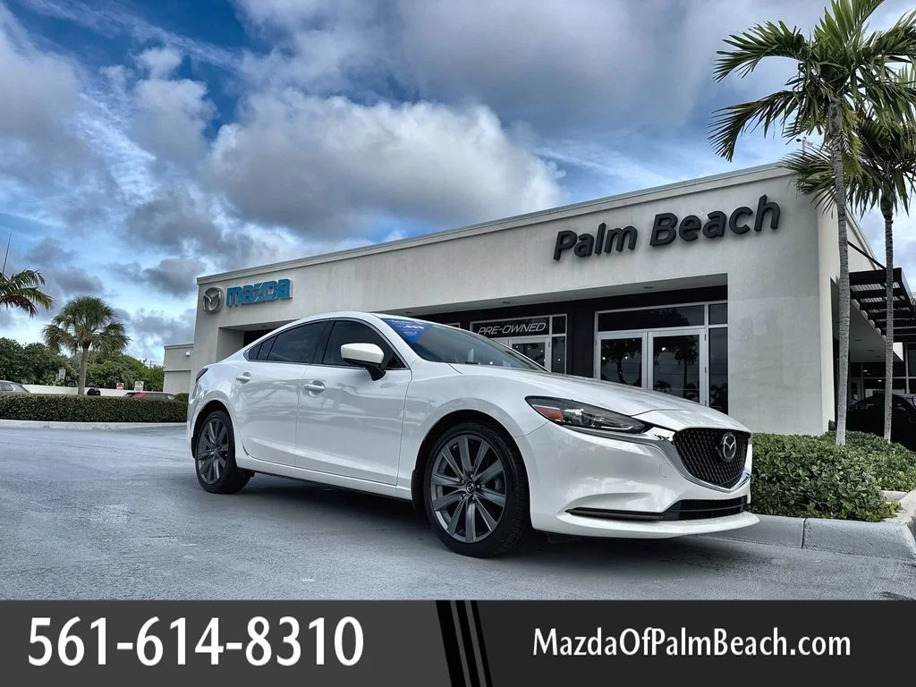 2018 Mazda EZ-6 Touring Auto's photo