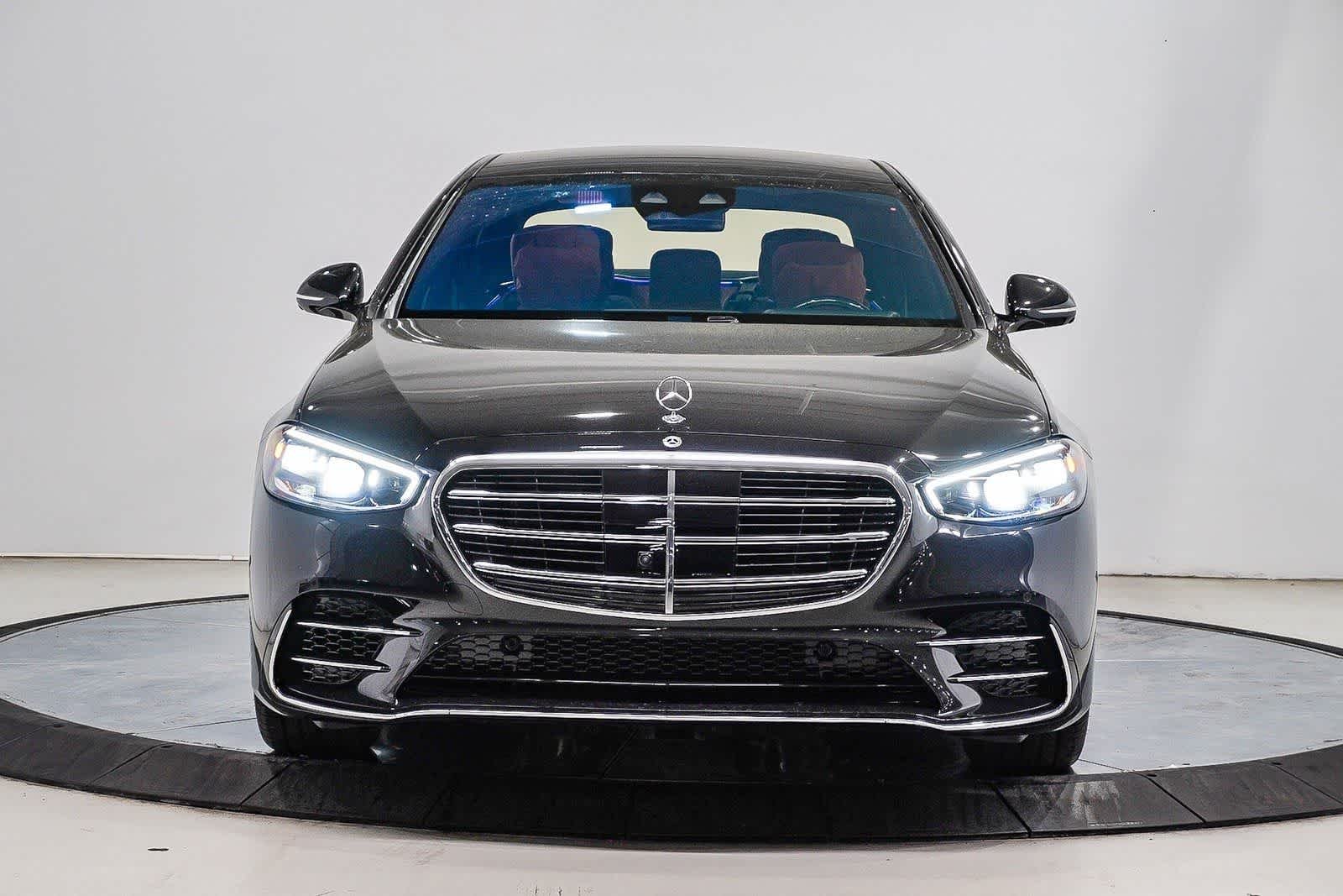 New 2026 Obsidian Black Metallic Mercedes-Benz S 580 image 6