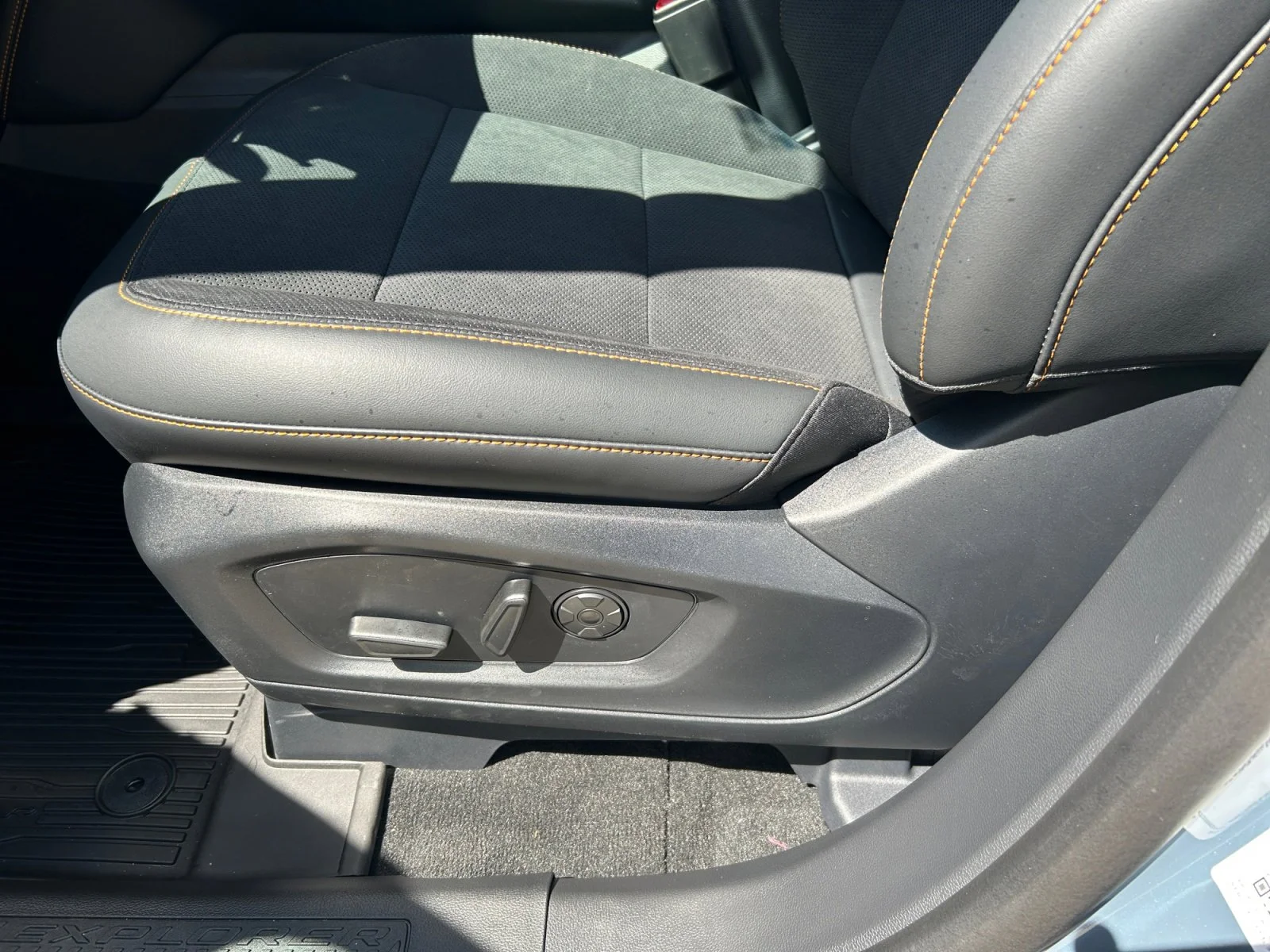 New 2026 Vapour Blue Metallic Ford Tremor image 15