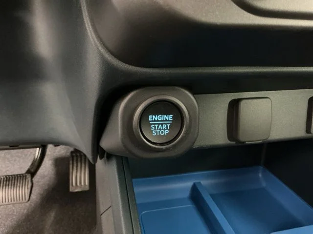 New 2026 Carbonized Gray Metallic Ford XLT image 22