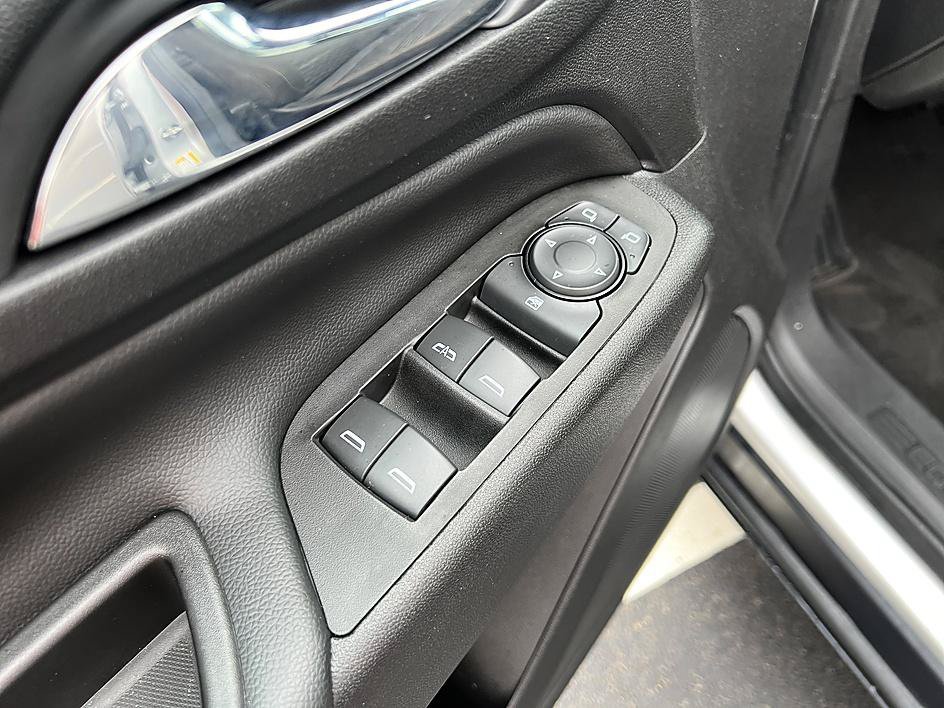 Used 2020 Silver Ice Metallic Chevrolet LT image 11
