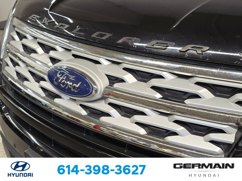 Used 2019 Black Ford XLT image 14