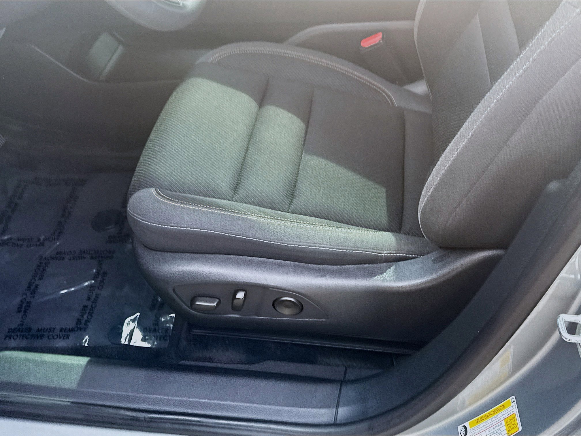 Used 2024 Mercury Silver Metallic Honda EX image 18