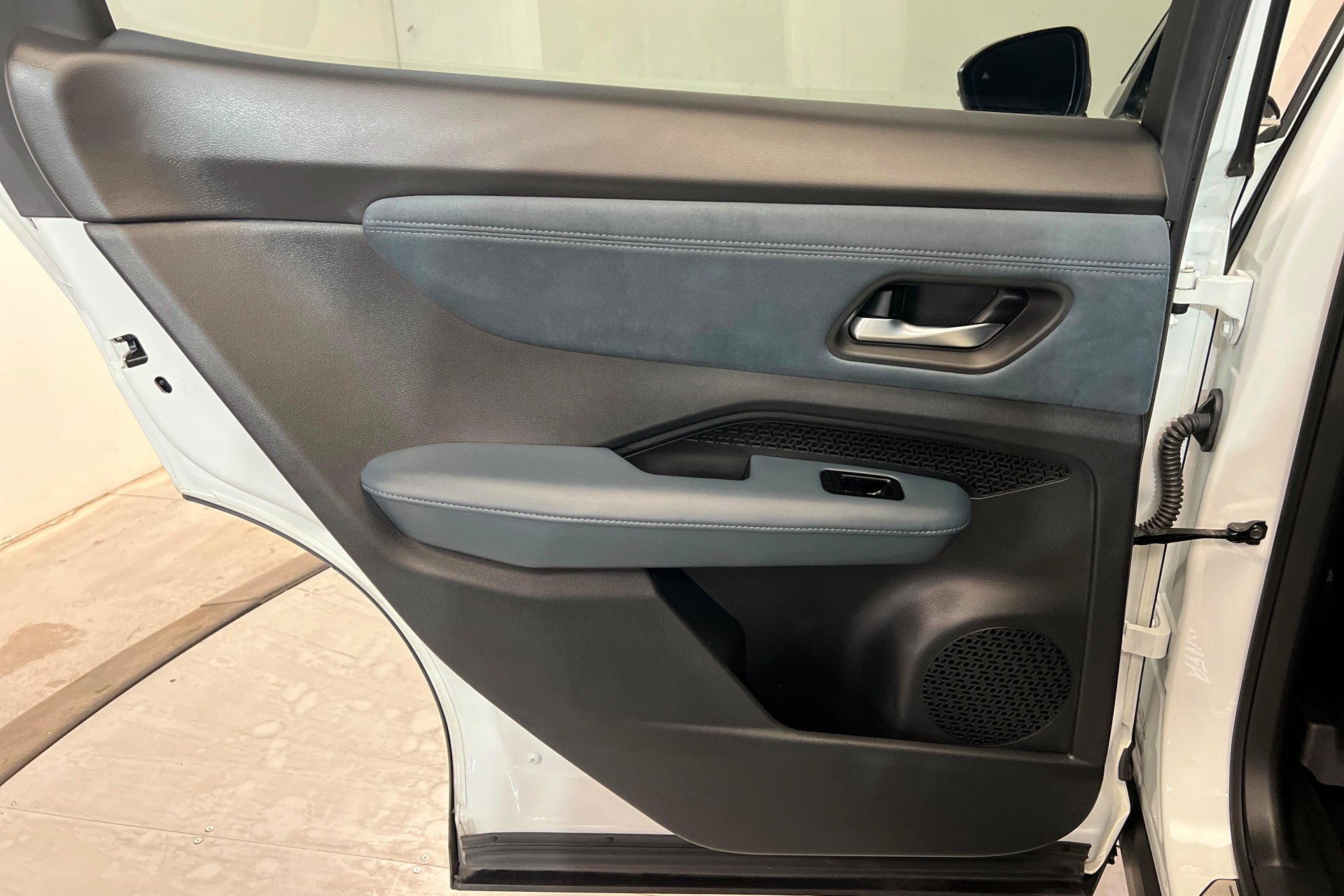 2023 Nissan Ariya Platinum+ - Photo 19