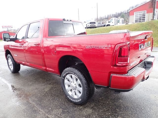 New 2026 Molten Red Pearl-Coat Exterior Paint RAM Laramie image 3