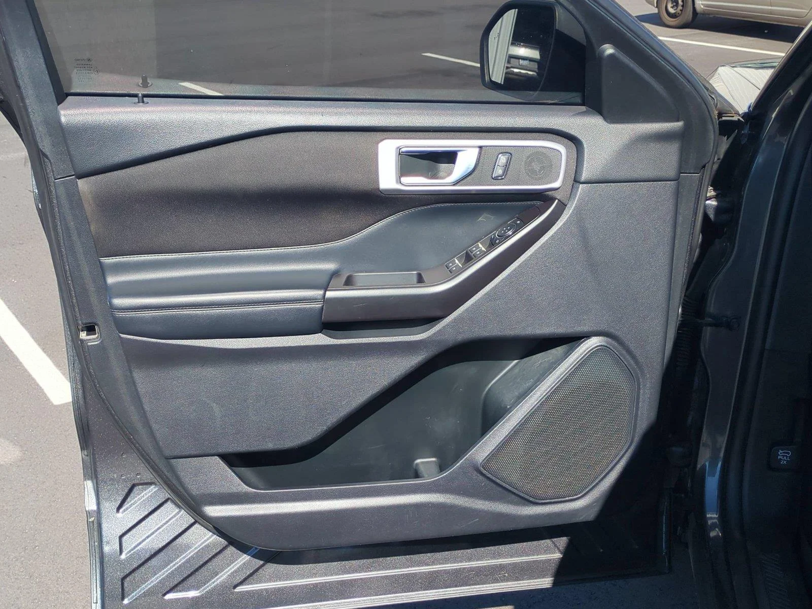 Used 2020 Magnetic Metallic Ford XLT image 14