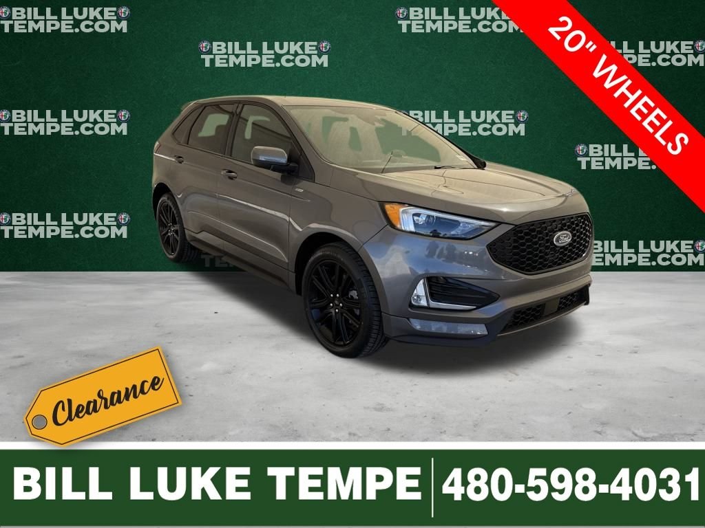 2023 Ford Edge ST-Line AWD's photo